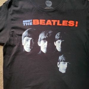 Meet The Beatles t-shirt size large
